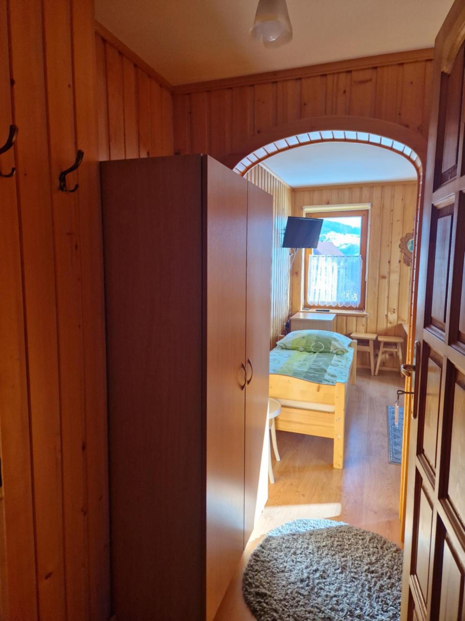 Pokoje Goscinne U Czeska Kluszkowce Exterior foto