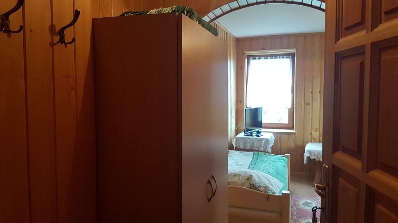 Pokoje Goscinne U Czeska Kluszkowce Exterior foto